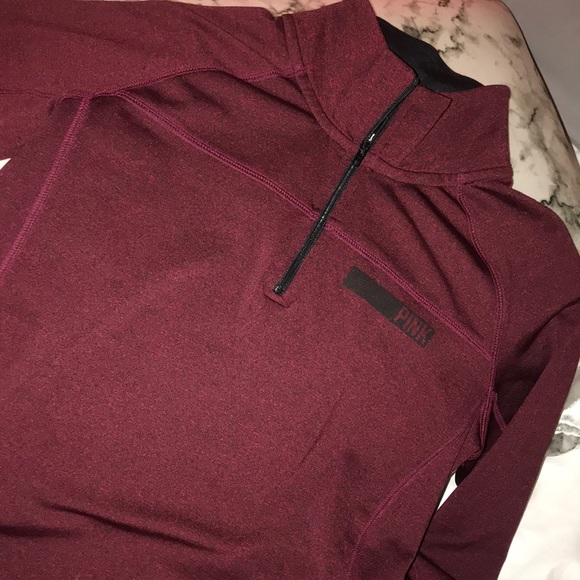 VS PINK - Picture 4 of 5